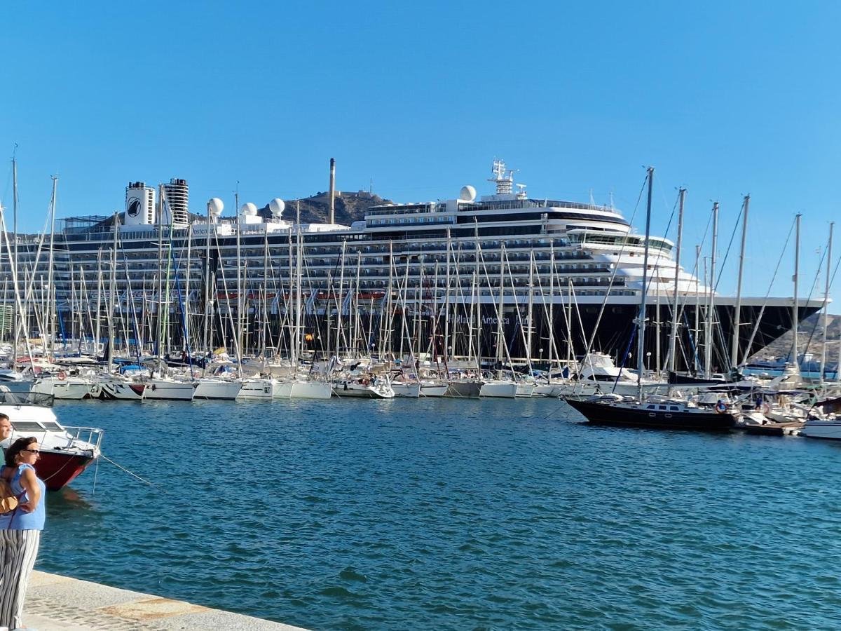 Espana Punta Prima: Spacious Seaside With Pools Torrevieja